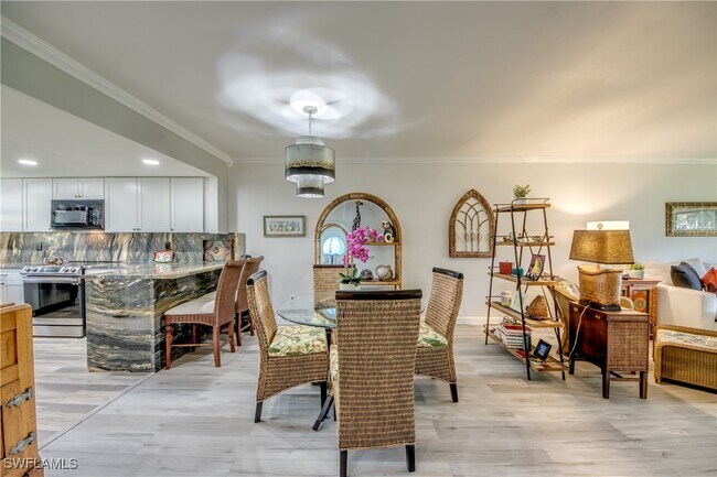 Building Photo - 15350 Moonraker Ct