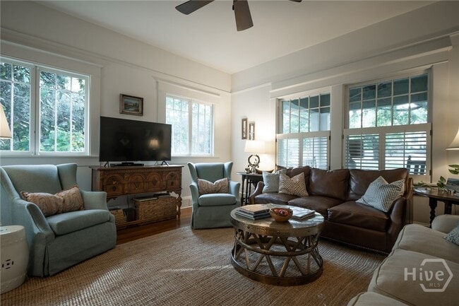 Building Photo - 290 Milledge Cir