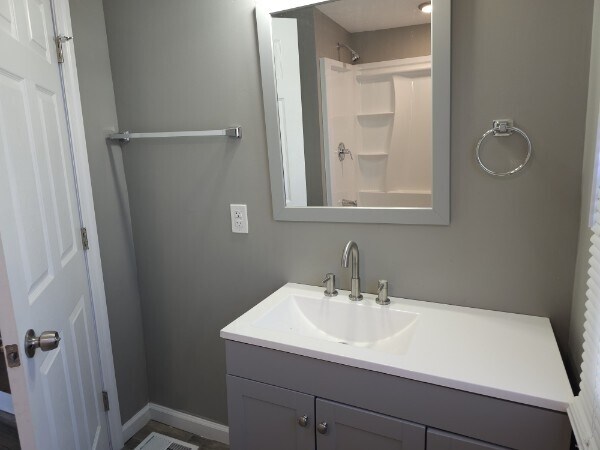 Building Photo - 127 Fain St