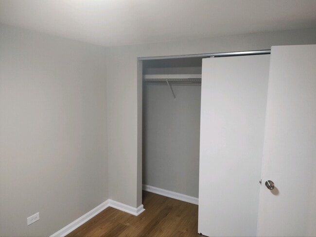 Building Photo - 2652 Landsburn Dr