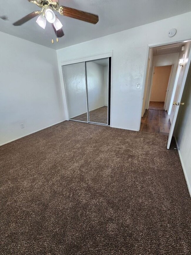 Building Photo - 1 Month FREE!! Gated Community - Spacious 2 bdrm unit in La Mesa