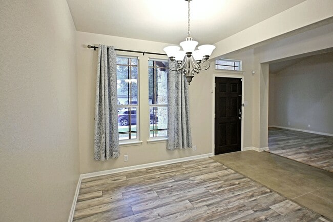 Building Photo - 934 Avery Pkwy