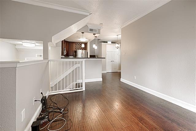 Building Photo - 2201 Wolf St