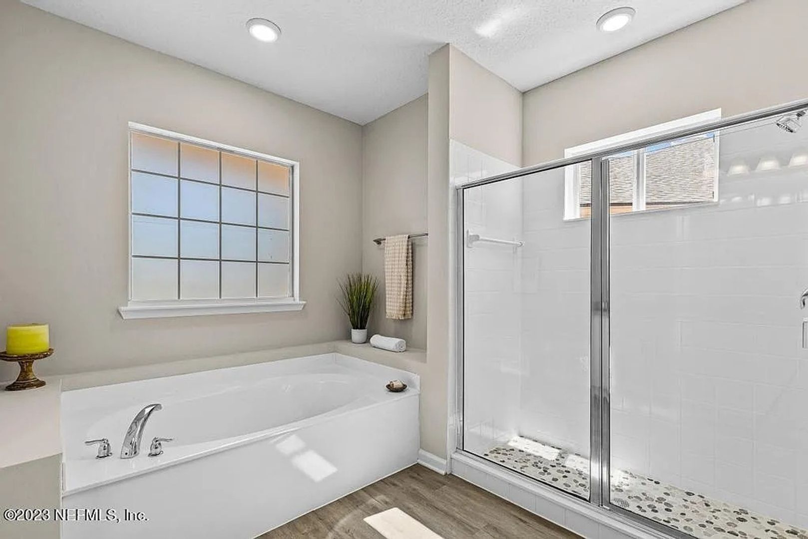 Building Photo - 2909 Piedmont Manor Dr