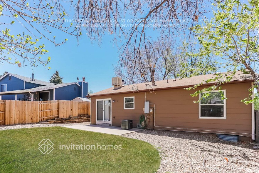 Building Photo - 16803 E Nassau Dr