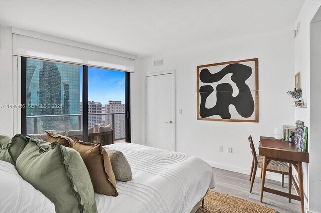 Building Photo - 1300 S Miami Ave