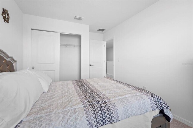 Building Photo - 5825 Biscotti St