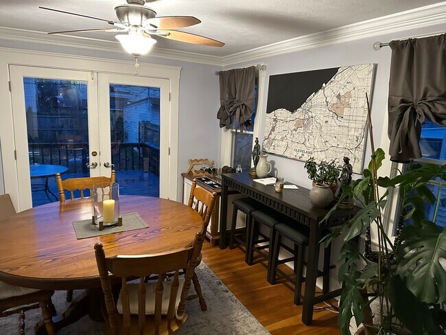 Building Photo - 2069 Elbur Ave