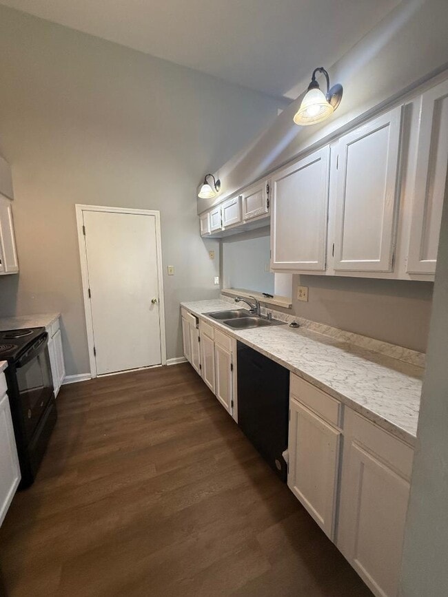 Building Photo - 1609 Claywood Ct