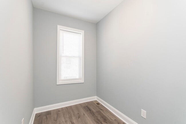 Building Photo - Gorgeous ~ Spacious ~ Brand New 3 Bedroom ...