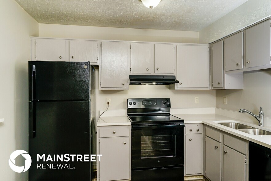 Building Photo - 2913 Dumesnil St