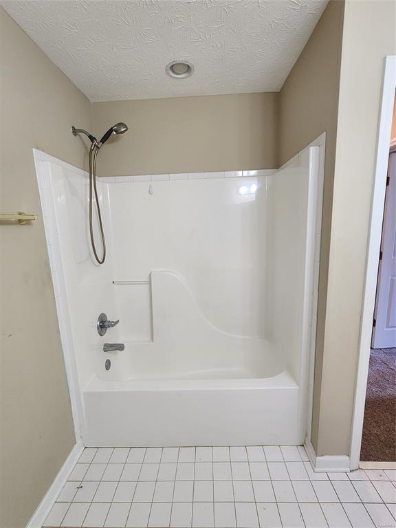 Building Photo - 812 Joan Ln