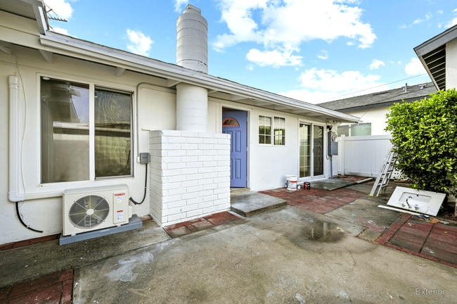 Building Photo - Showing Times: to schedule a viewing, please contact us