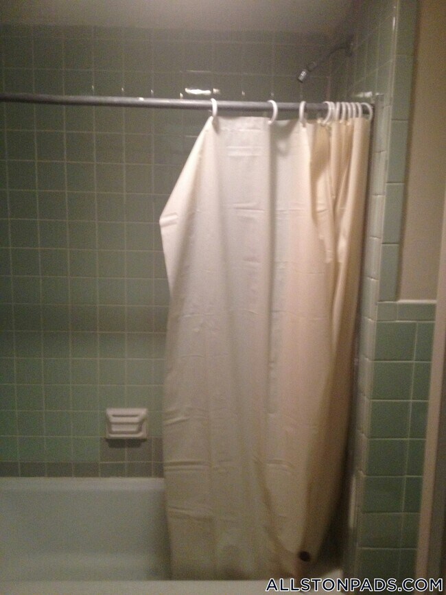 Building Photo - 1110 Commonwealth Ave