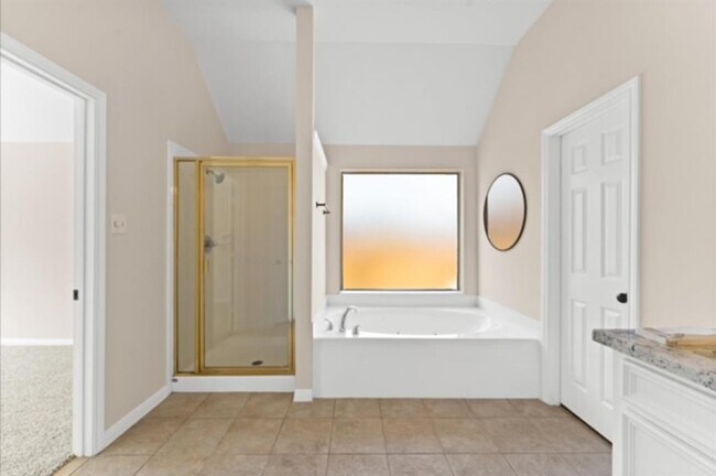 Building Photo - 7103 Hot Creek Trc