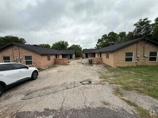 Building Photo - 1114 Hazelton St
