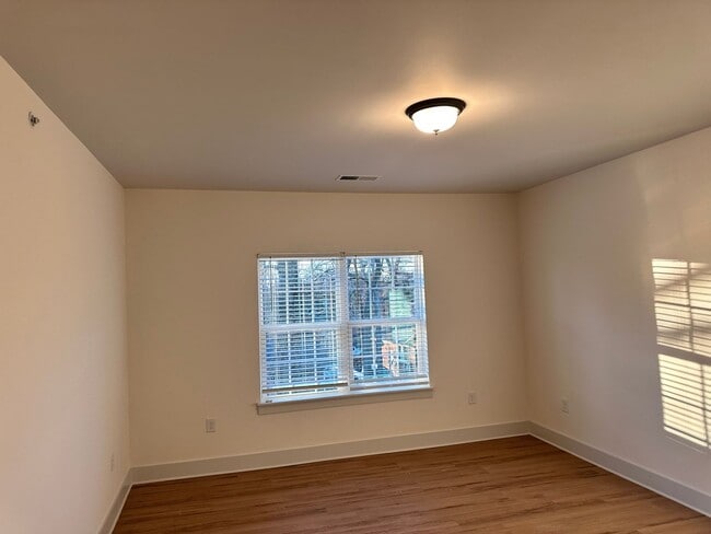 Building Photo - Beautiful Brand New Three Bedroom Apartment!