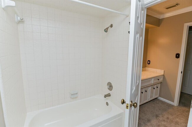 Building Photo - 3018 Kismet Ln