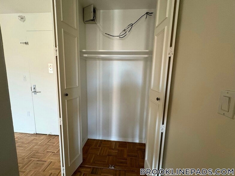 Building Photo - 175 Freeman St