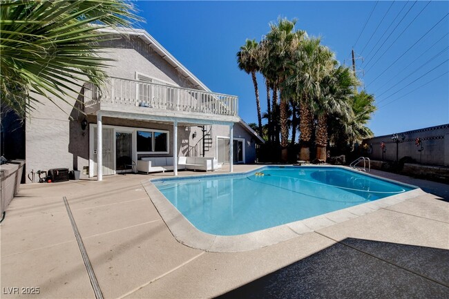 Building Photo - 3969 Acapulco Ave