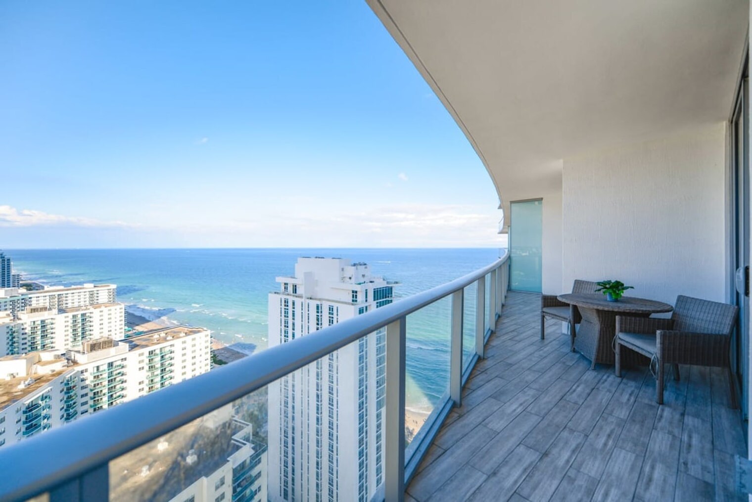 Building Photo - 4111 S Ocean Dr