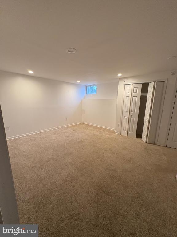 Building Photo - 146 Dumbarton Rd