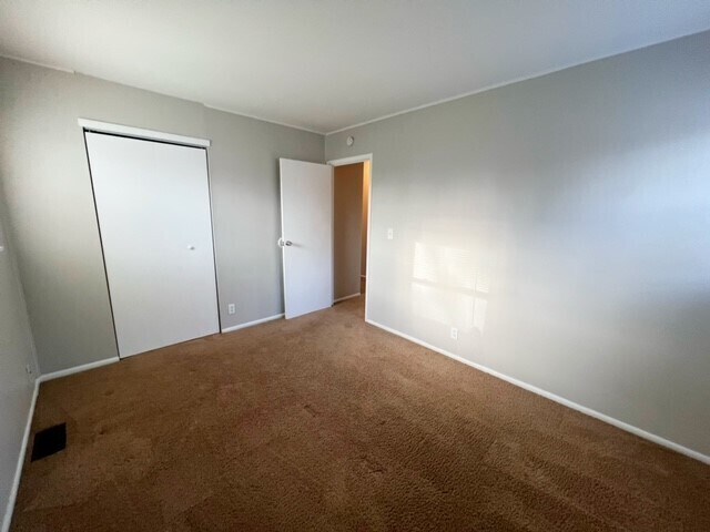 Building Photo - 3931 Arquette Dr