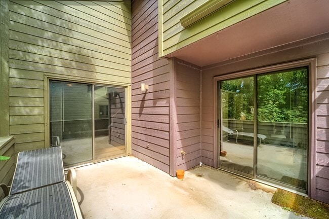 Building Photo - 2 Bedroom Condo in Boulder