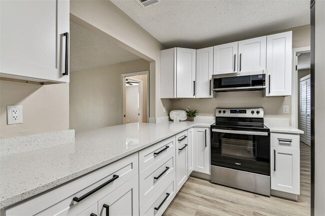 Building Photo - 1805 Butterfly Pl