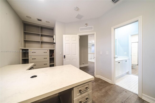 Building Photo - 14043 SW 53rd St