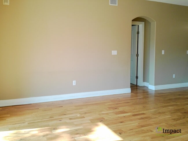 Building Photo - 9059 E Panorama Cir