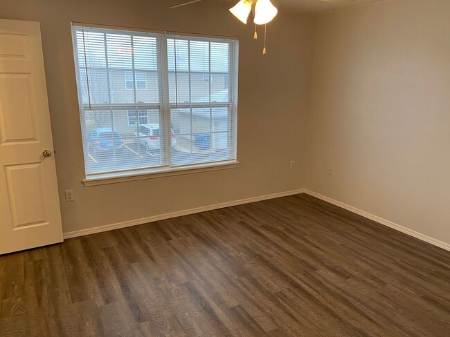 Building Photo - Condominium in Academy Commons