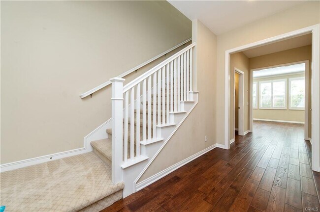 Building Photo - 123 Overbrook