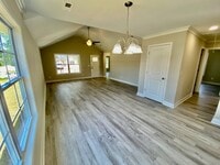 Building Photo - 3686 Saddle Rdg Dr
