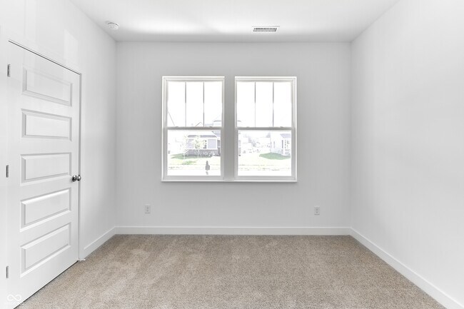 Building Photo - 422 Eisenhower St