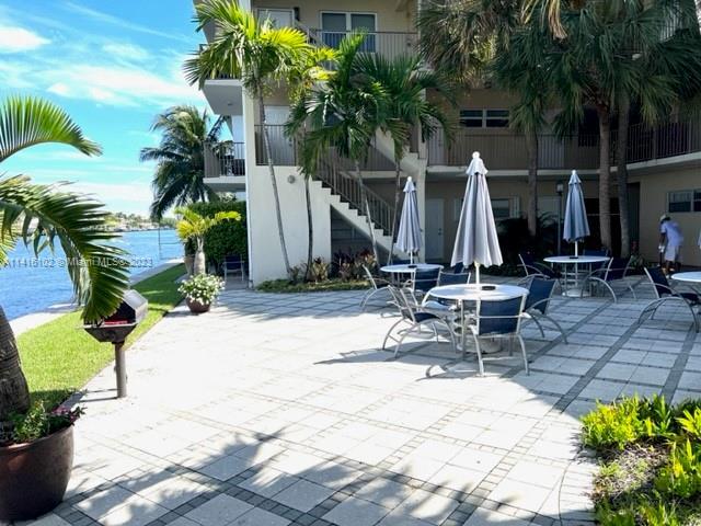 Building Photo - 2600 S Ocean Dr