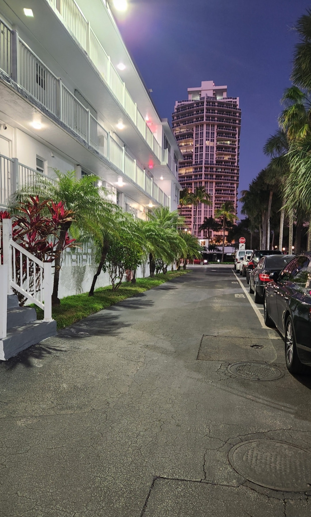 Building Photo - 10230 Collins Ave