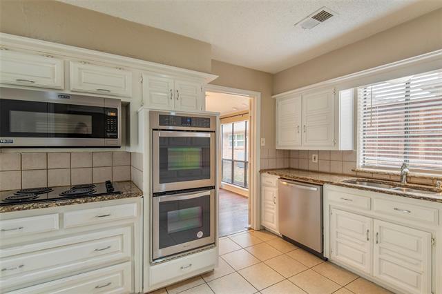 Building Photo - 649 Sheffield Dr