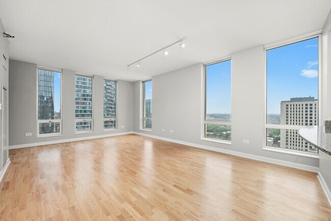 Building Photo - 1234/1250 S Michigan Ave