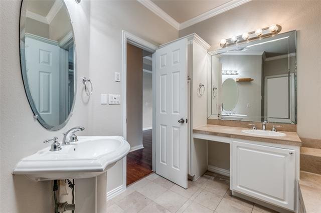 Building Photo - 9 Stonebriar Ct