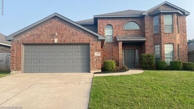 Building Photo - 1509 Weeping Willow Ln