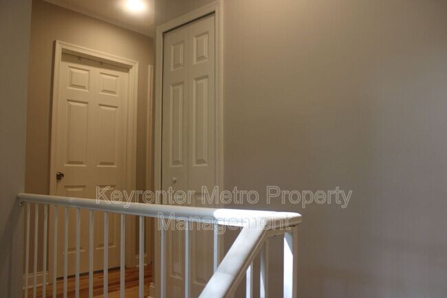 Building Photo - 201 Castleton Terrace