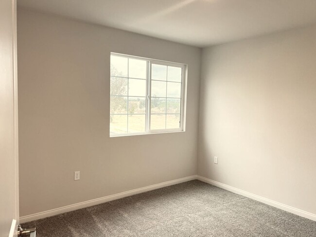 Building Photo - 9752 New Frst Ln