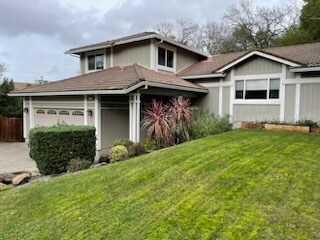 Building Photo - 11 Spinosa Way