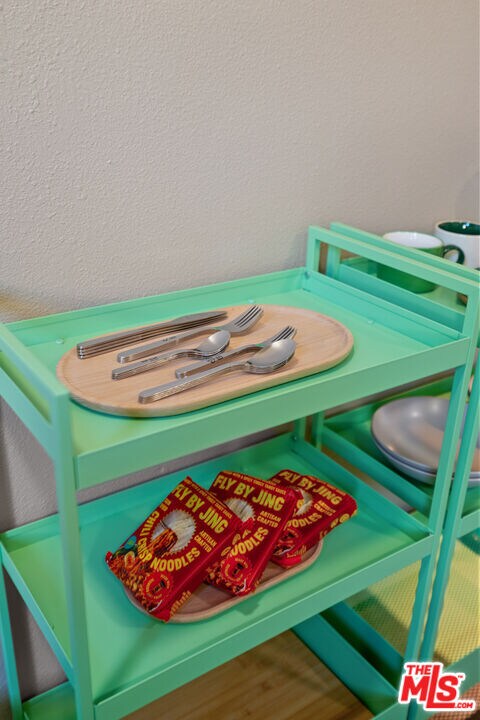 Building Photo - 630 W 28th St