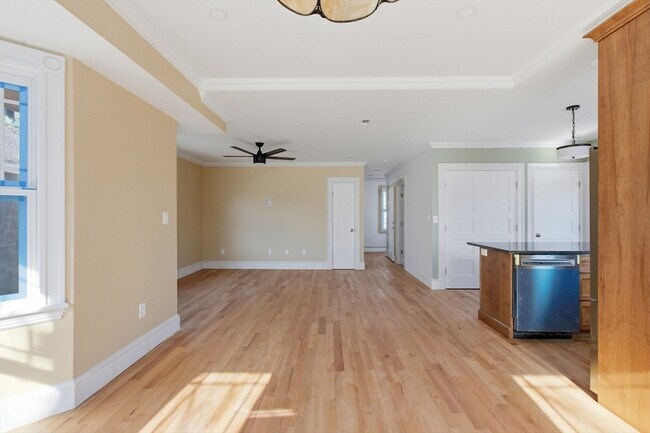 Building Photo - 23 Gay Head St