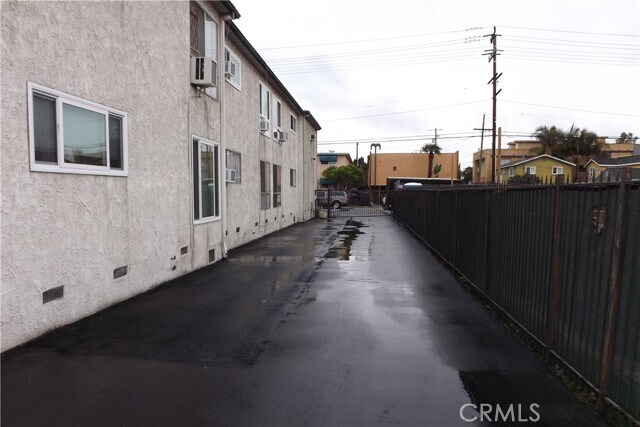 Building Photo - 4361 Berryman Ave