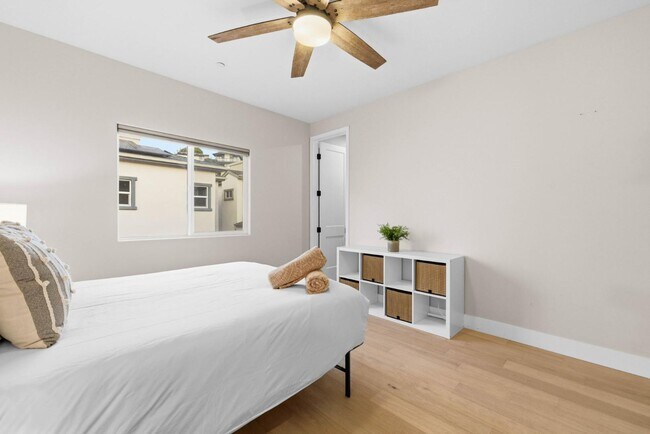 Building Photo - 5051 Savannah St