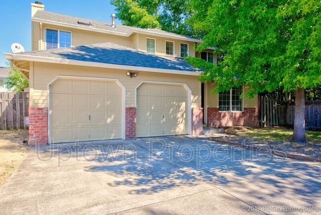 Building Photo - 978 SW 208th Pl