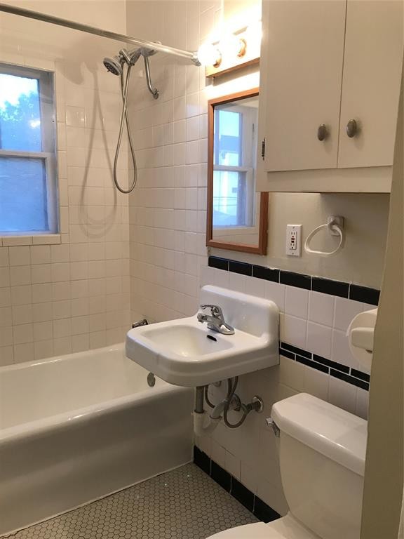 Building Photo - 1719 Dunlavy St